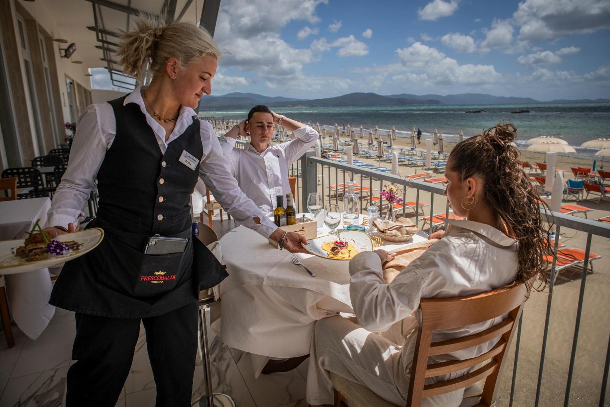 Hotel Parrini Follonica Extérieur photo